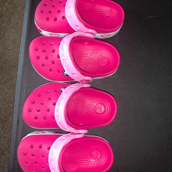 Crocs - Picture 2 of 3